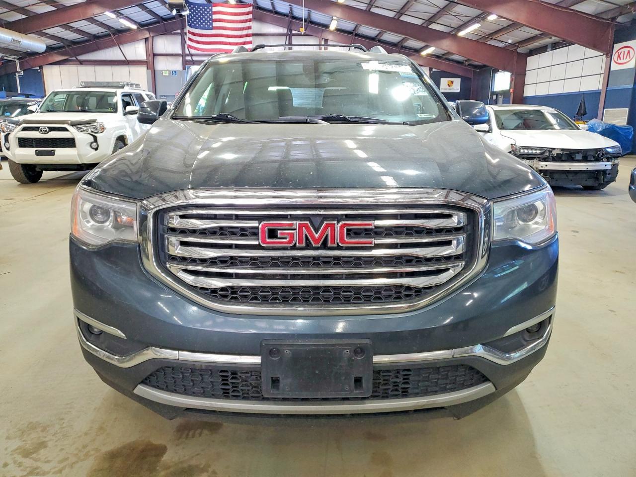 2019 GMC ACADIA — фото 5