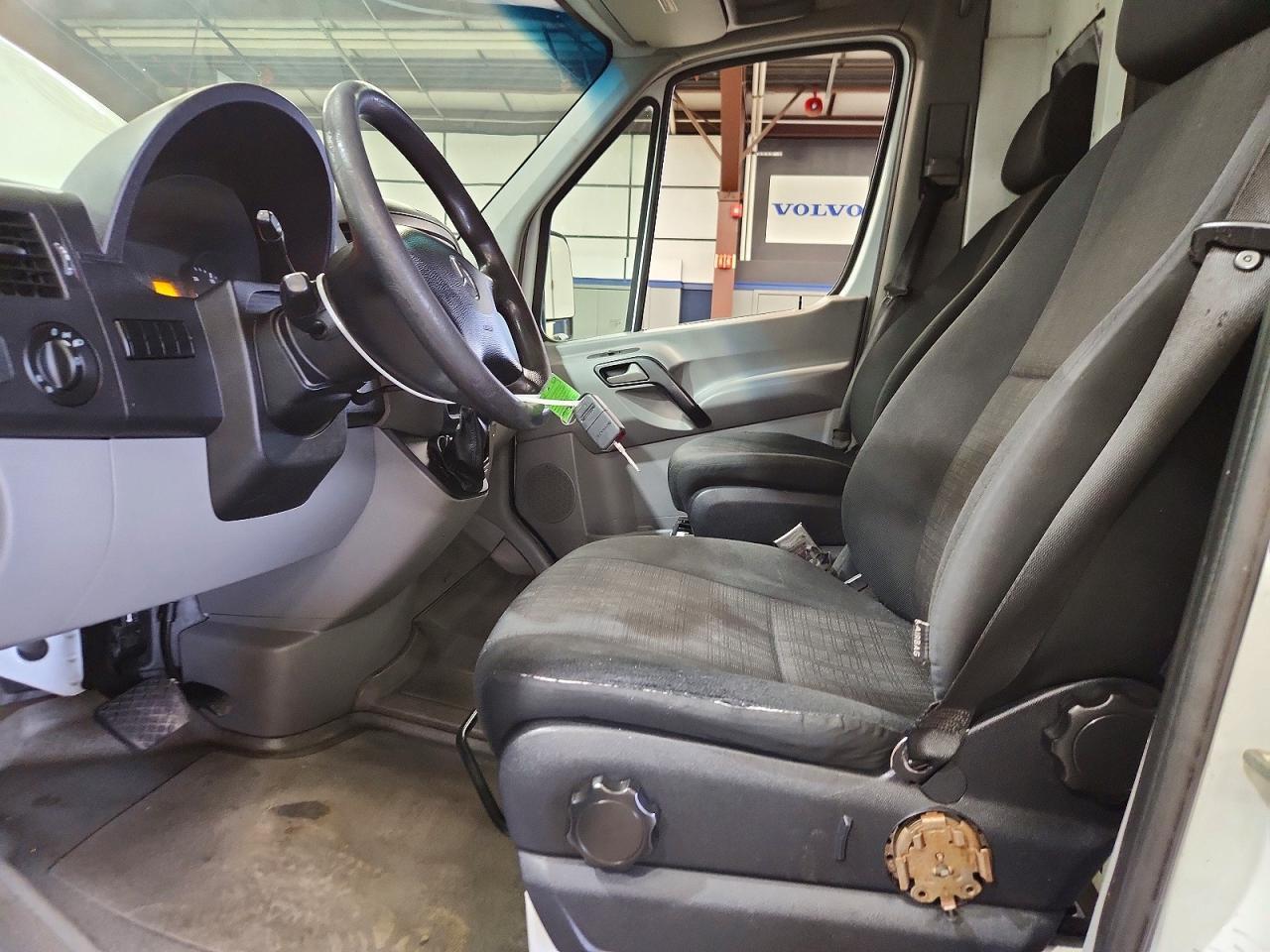 2016 MERCEDES-BENZ SPRINTER — фото 7