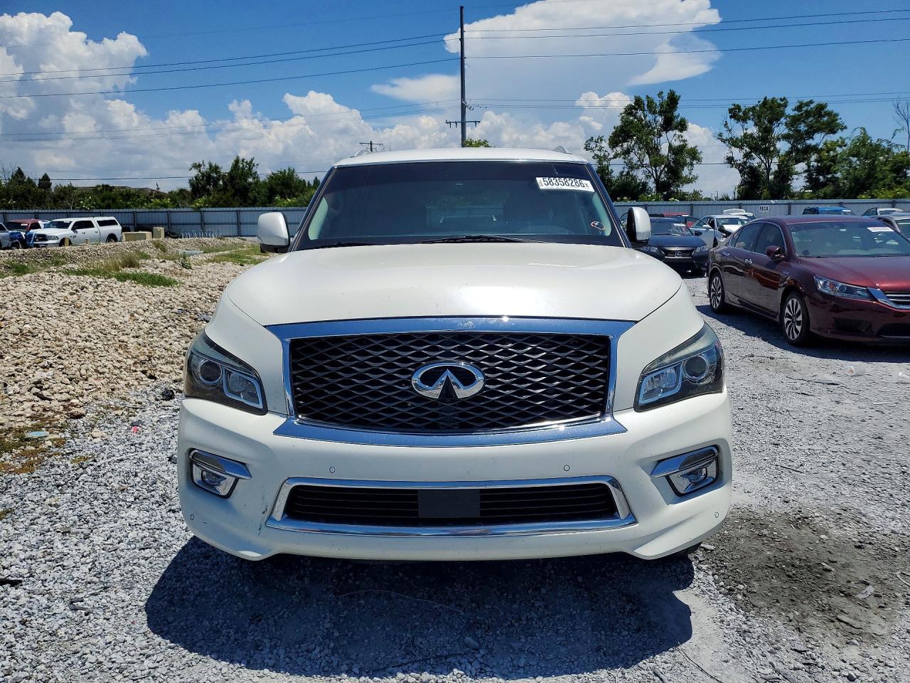 2016 INFINITI QX80 — фото 5