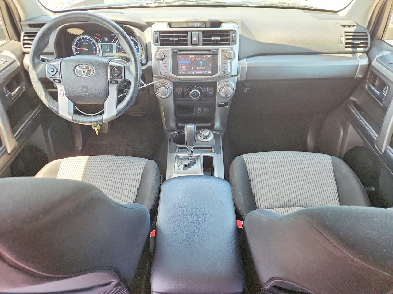 TOYOTA 4RUNNER