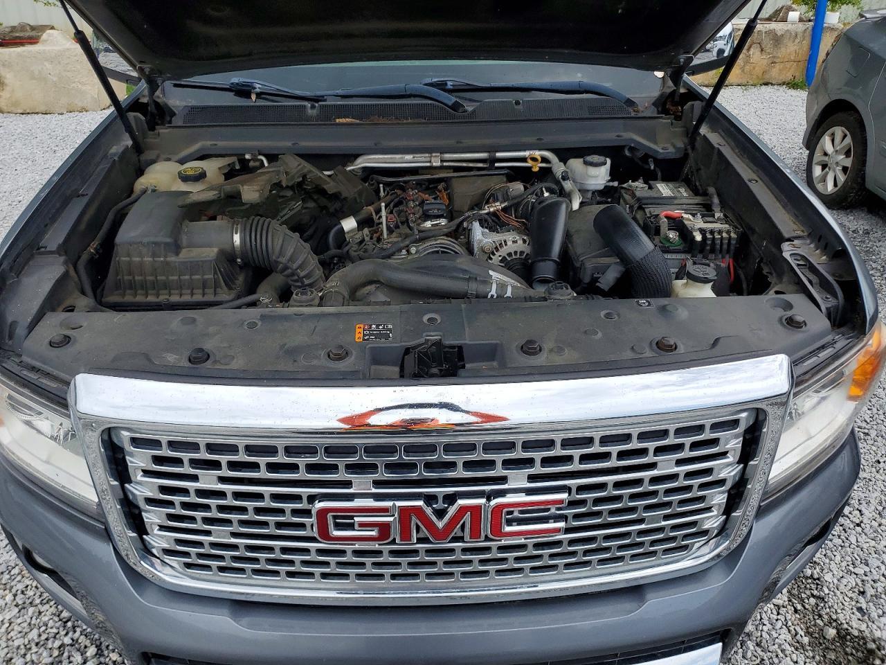 2019 GMC CANYON — фото 11