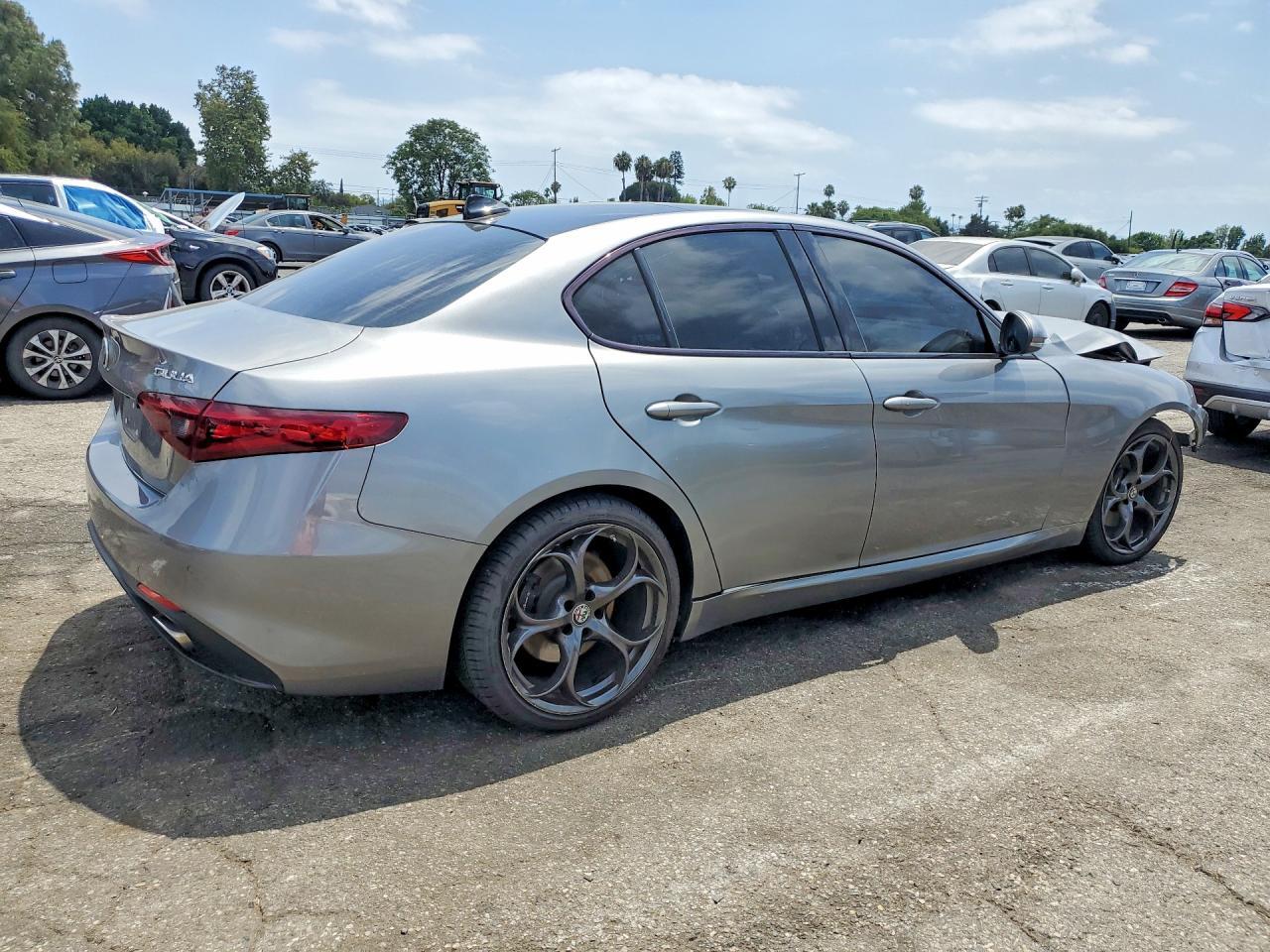2018 ALFA ROMEO GIULIA — фото 3