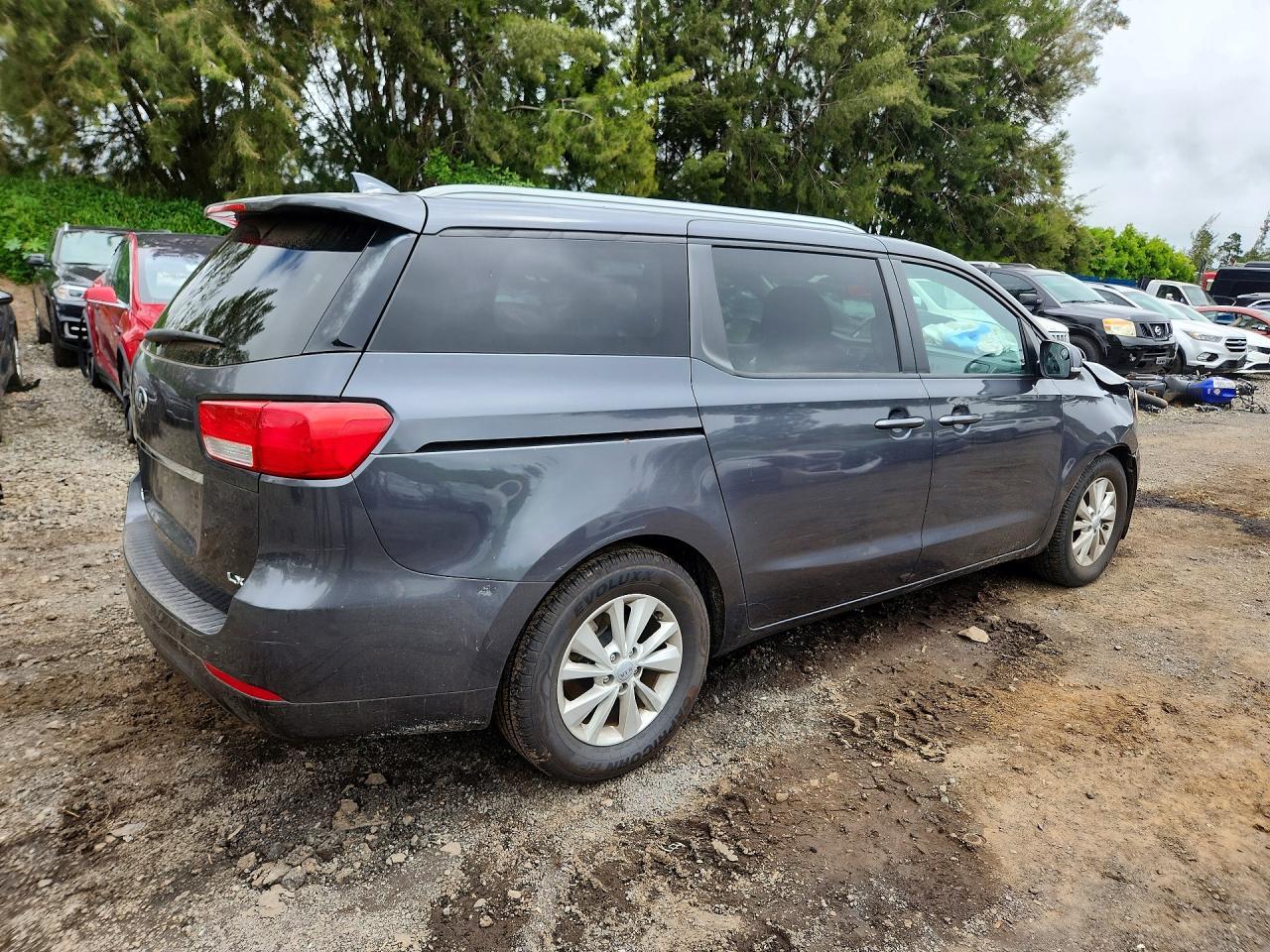 2016 KIA SEDONA — фото 3