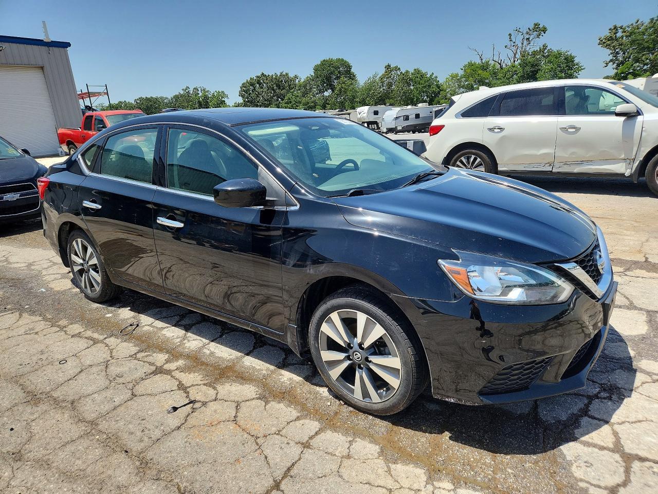 2019 NISSAN SENTRA — фото 4