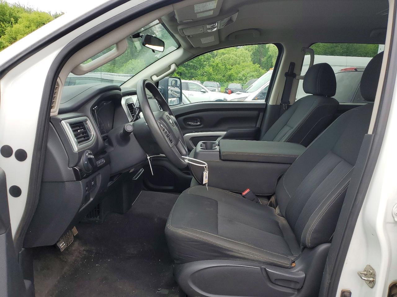 2016 NISSAN TITAN — фото 7