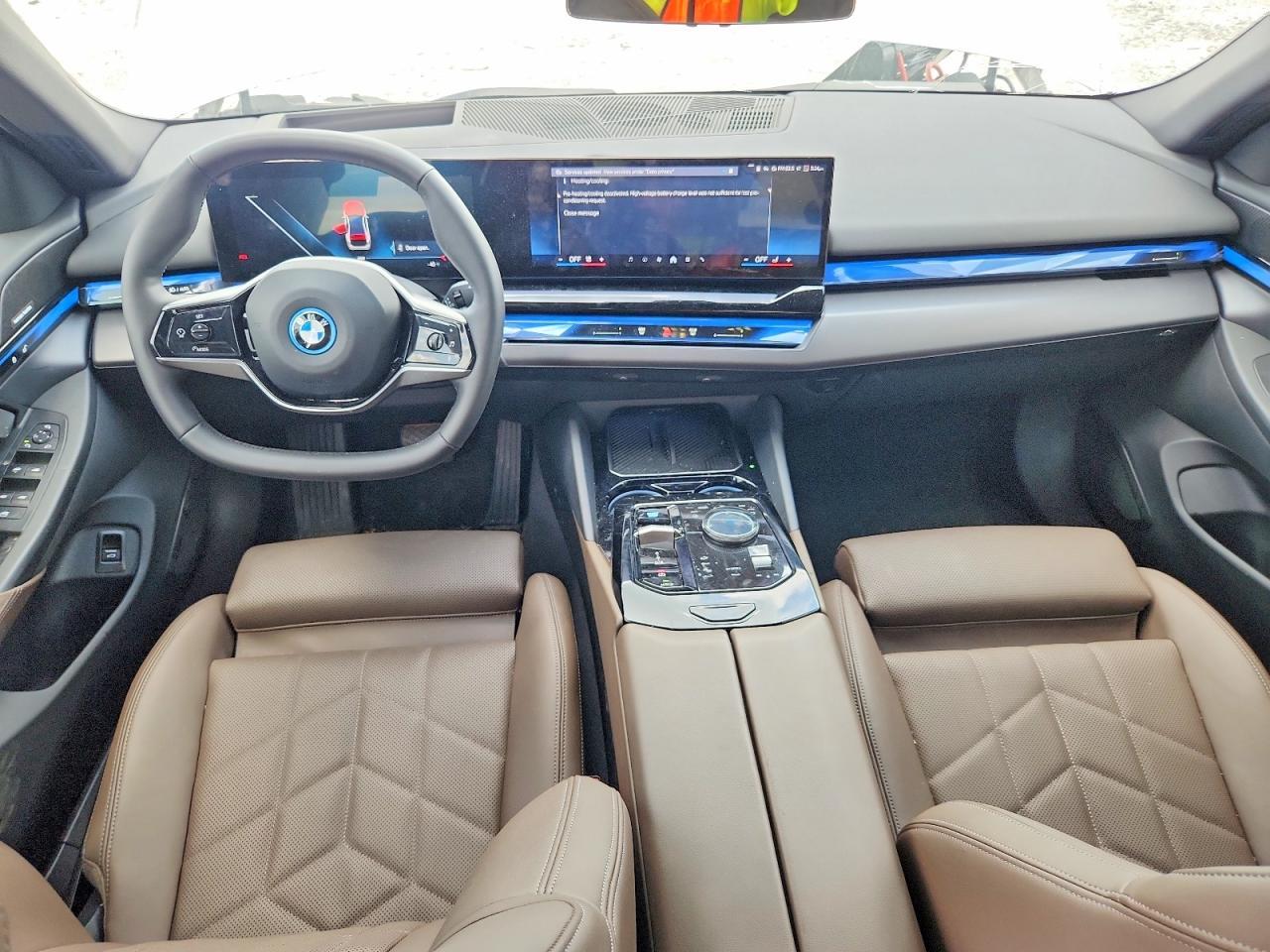 2025 BMW I5 — фото 8