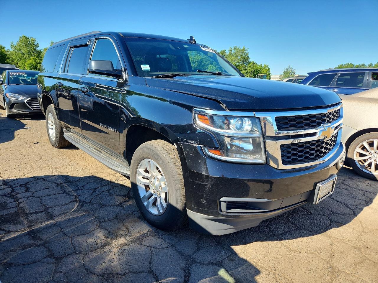 CHEVROLET SUBURBAN