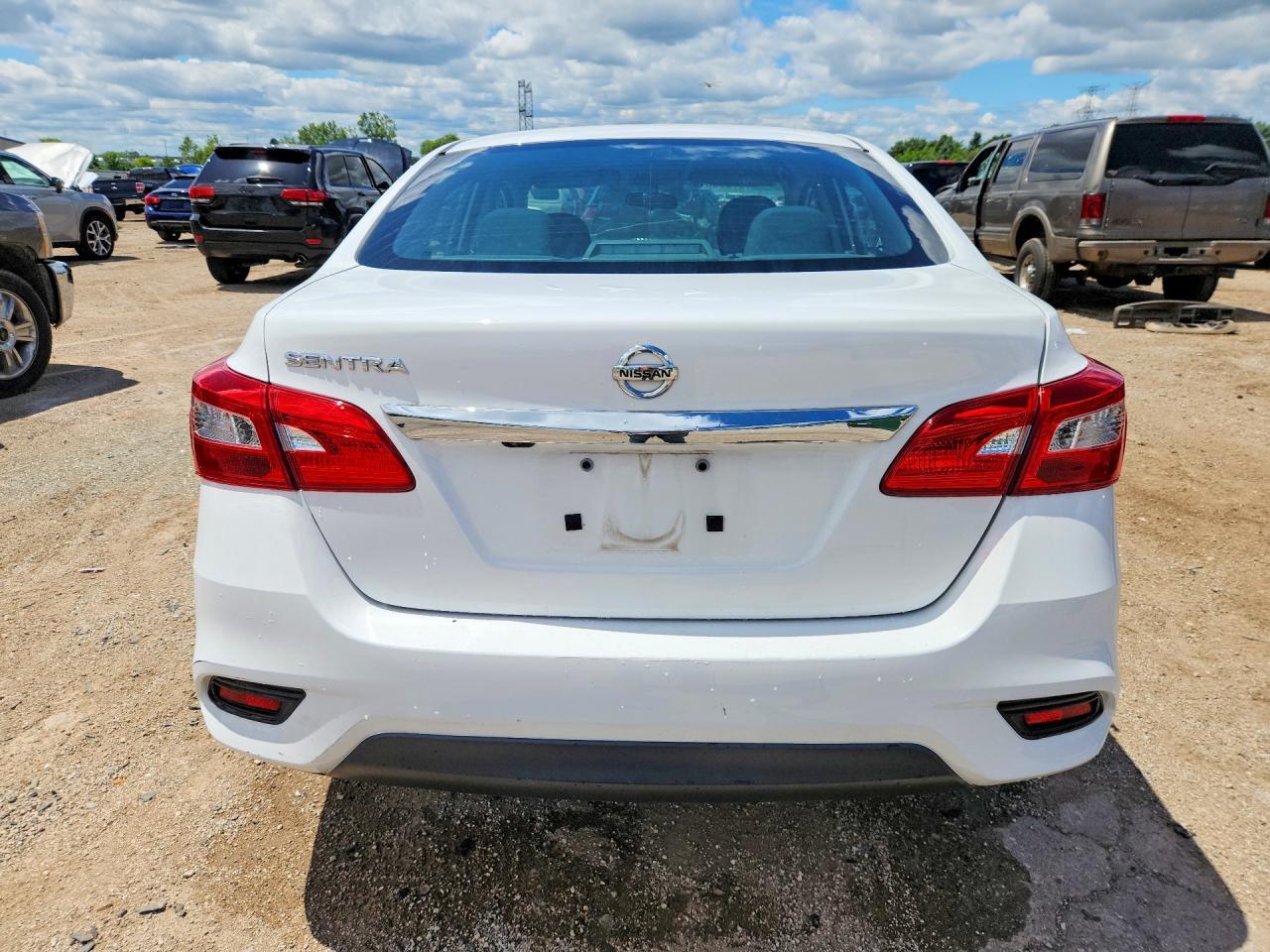 2019 NISSAN SENTRA — фото 6