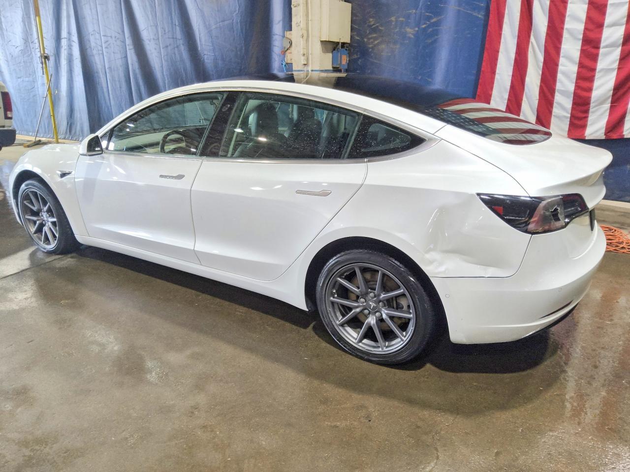 2020 TESLA MODEL 3 — фото 2