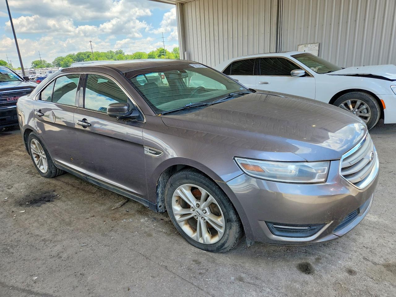 2013 FORD TAURUS — фото 4