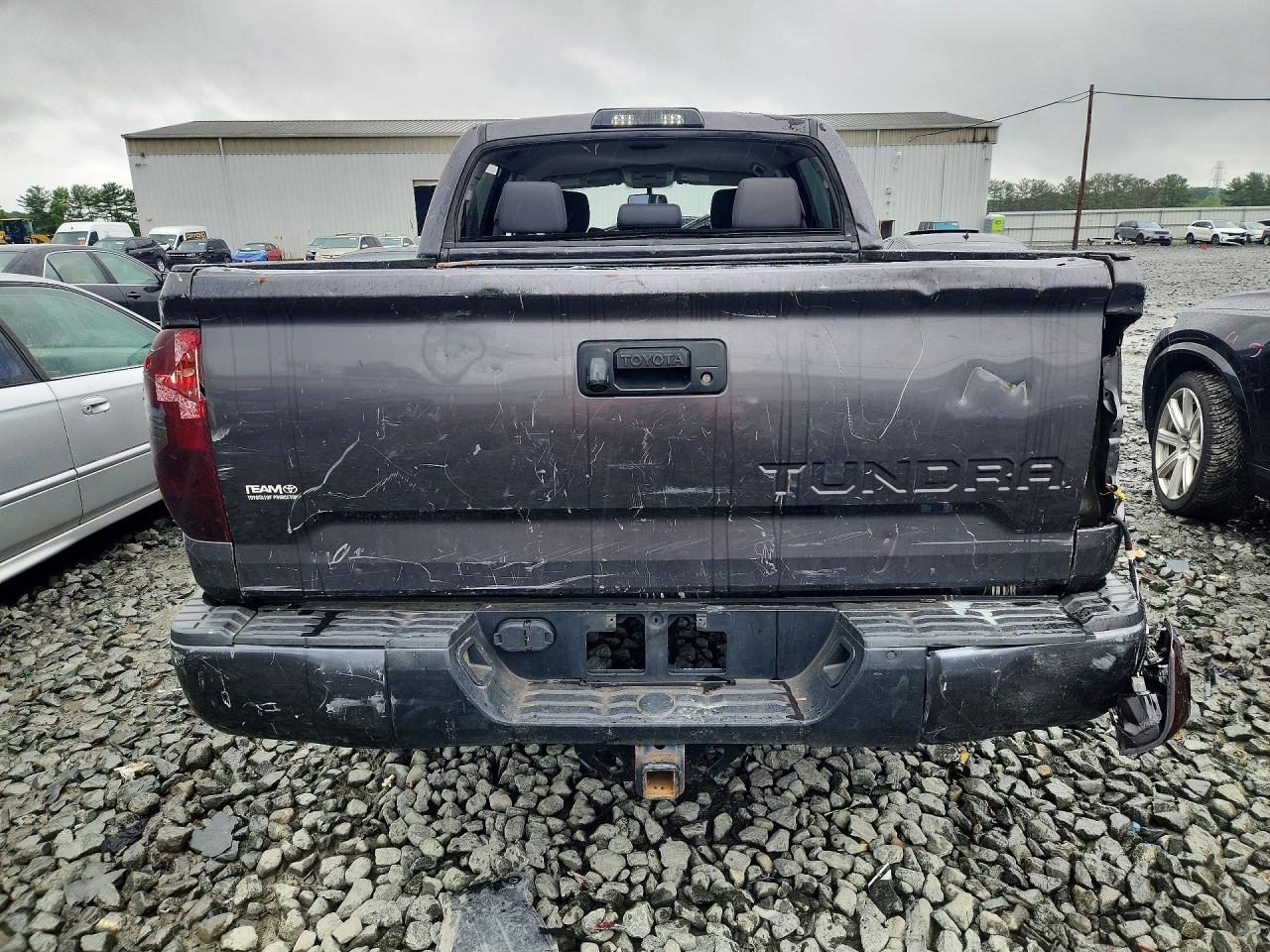 2016 TOYOTA TUNDRA — фото 6