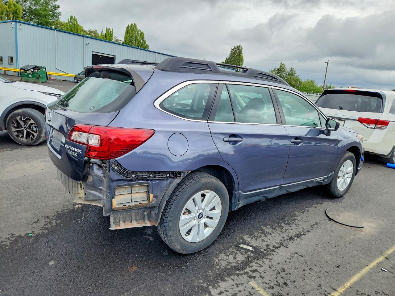 2017 SUBARU OUTBACK — фото 3