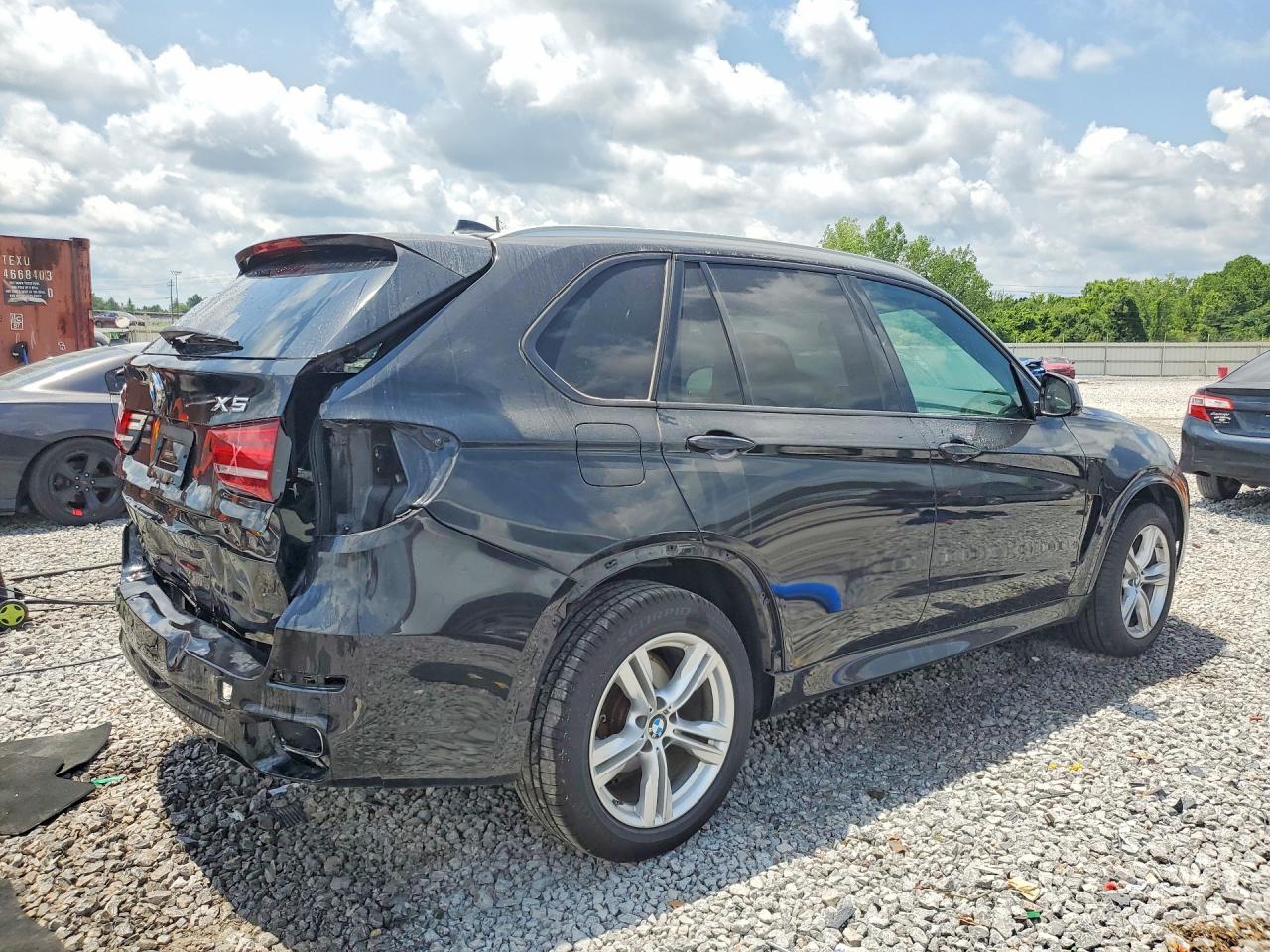 2017 BMW X5 — фото 3