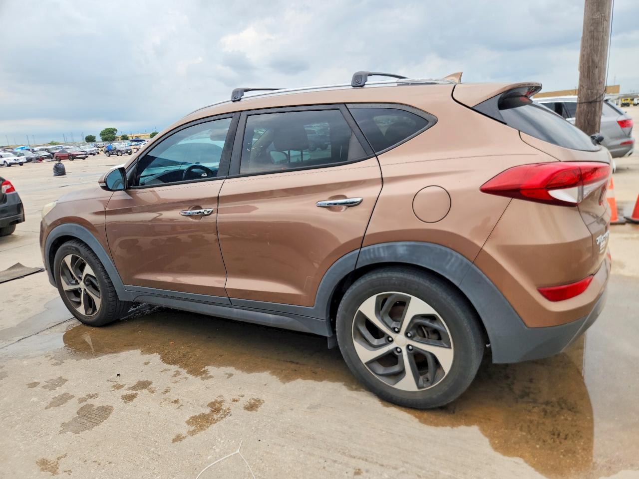 2016 HYUNDAI TUCSON — фото 2
