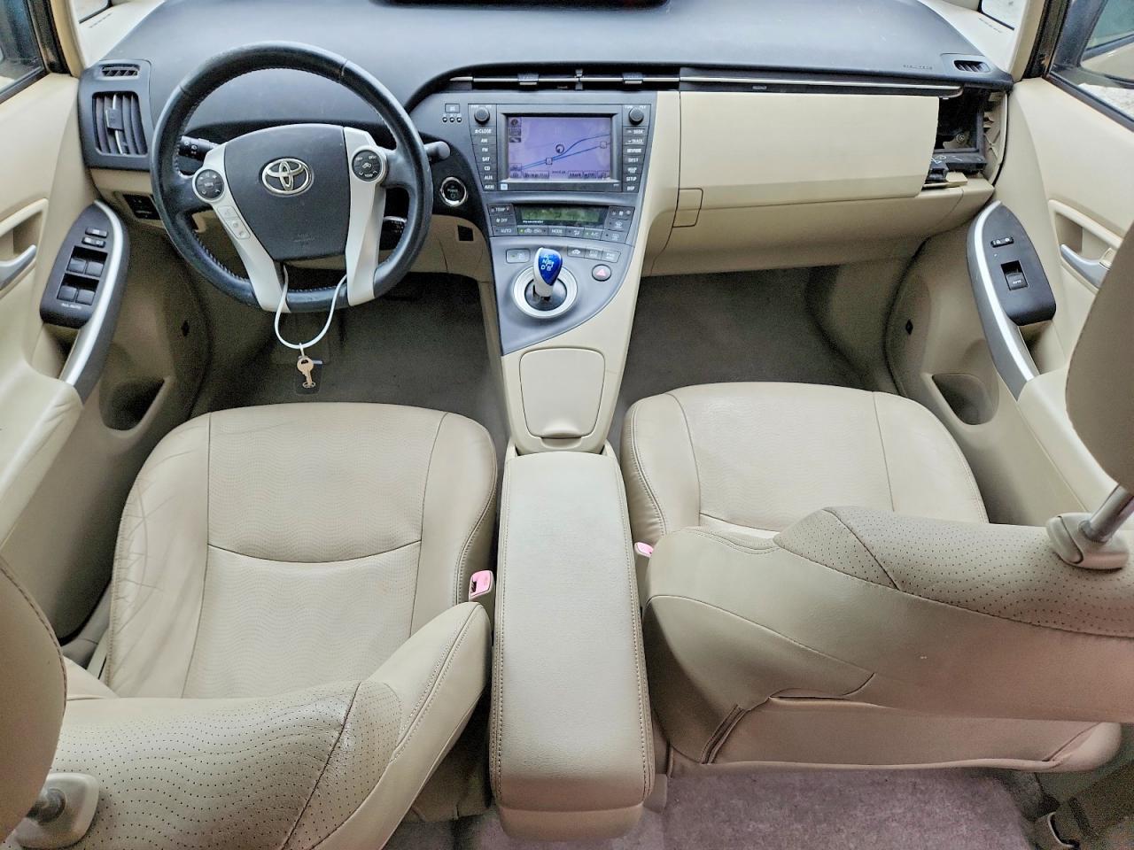 2010 TOYOTA PRIUS — фото 8