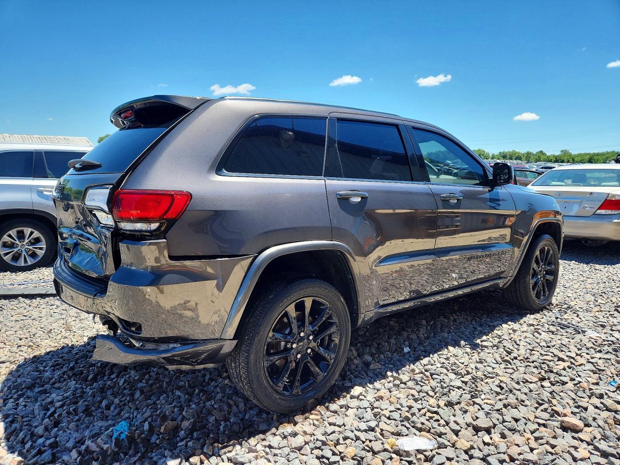 2021 JEEP GRAND CHEROKEE — фото 3