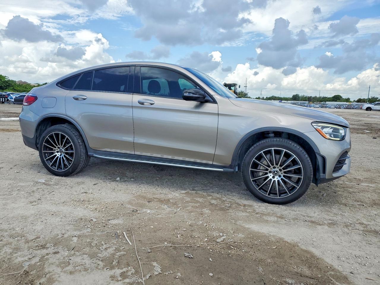 2020 MERCEDES-BENZ GLC-CLASS — фото 4