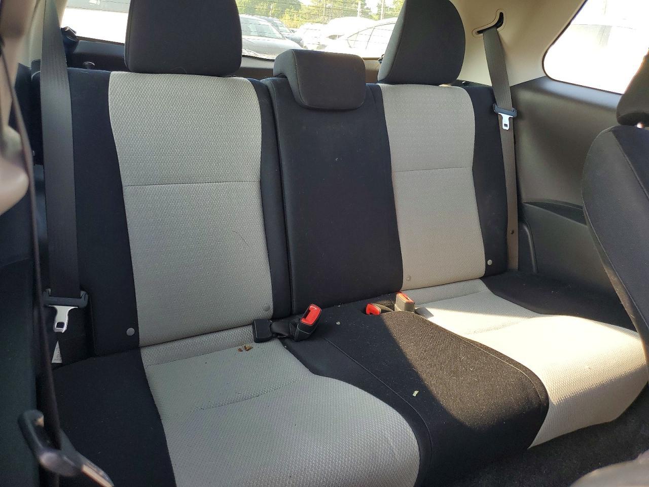 2012 TOYOTA YARIS — фото 11