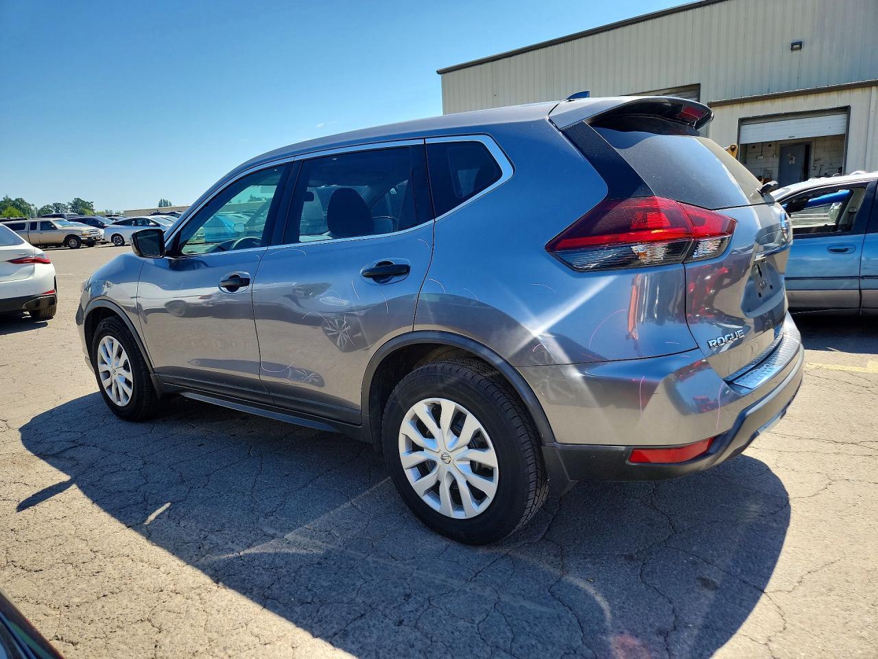 2018 NISSAN ROGUE — фото 2
