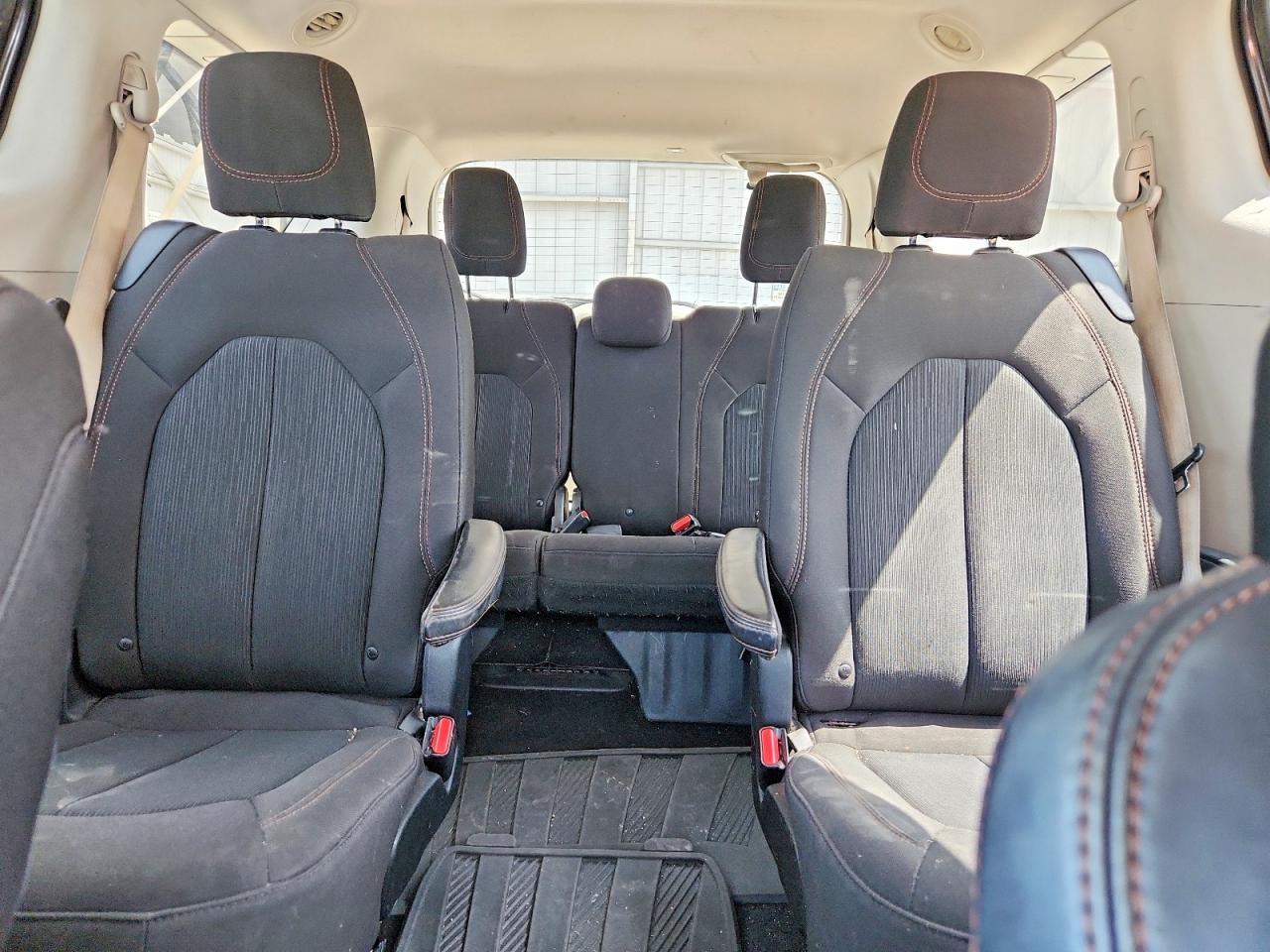 2017 CHRYSLER PACIFICA — фото 10