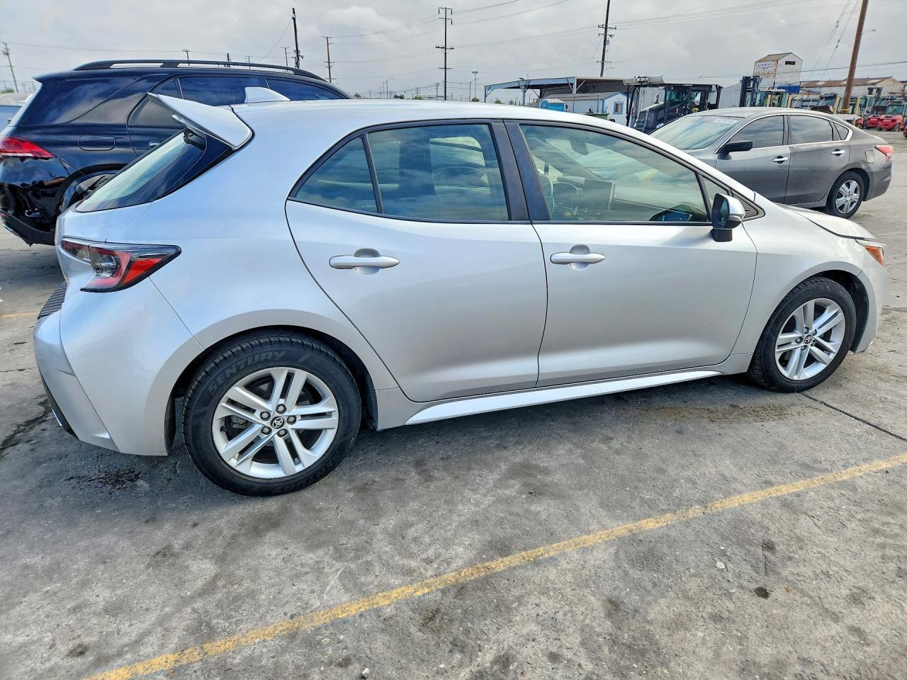 2019 TOYOTA COROLLA — фото 3