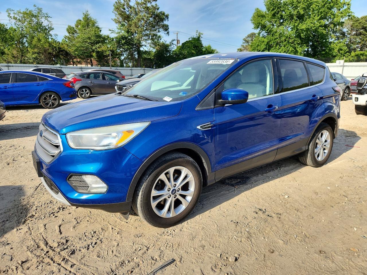 2017 FORD ESCAPE — фото 1