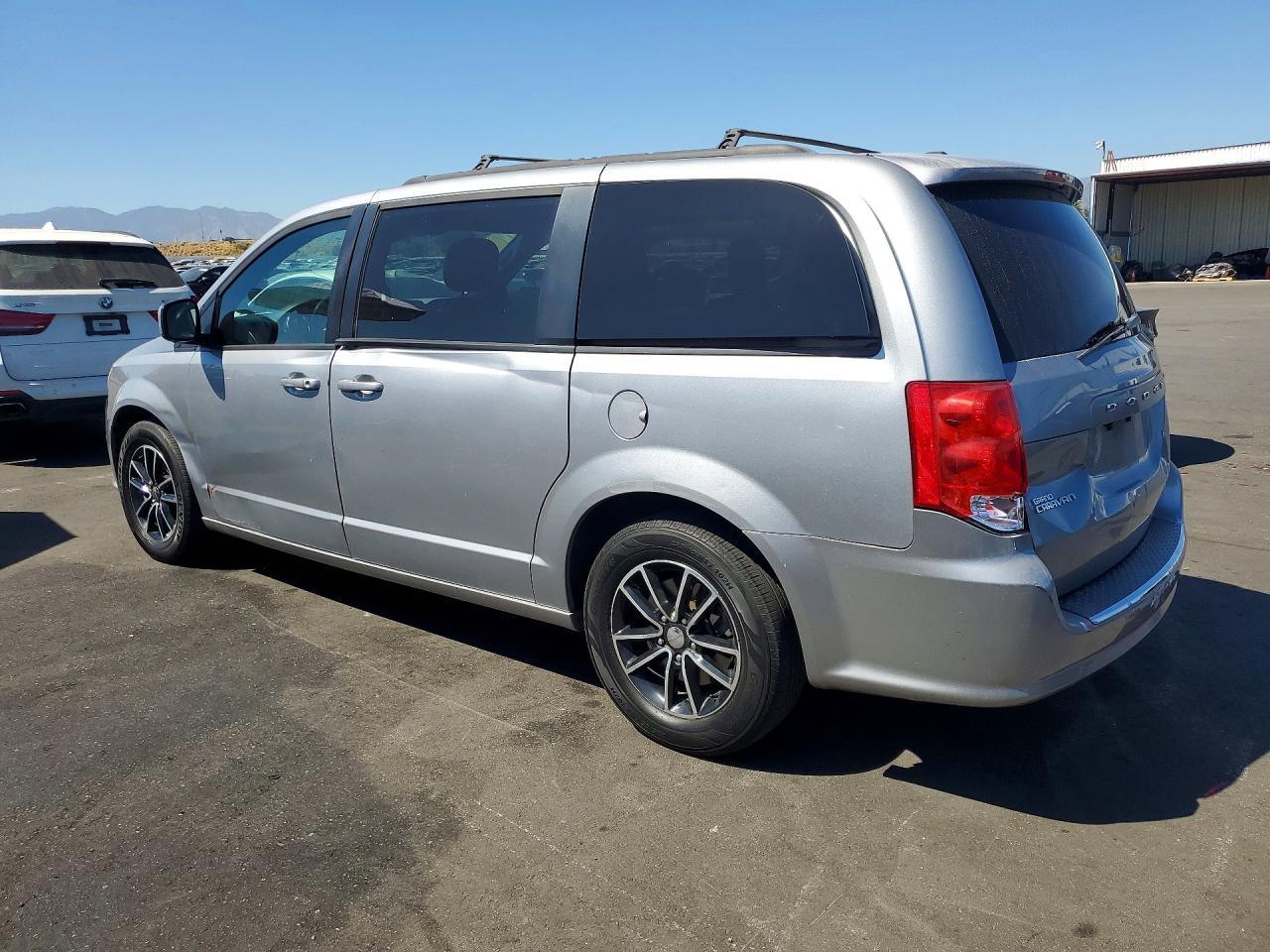 2018 DODGE GRAND CARAVAN — фото 2