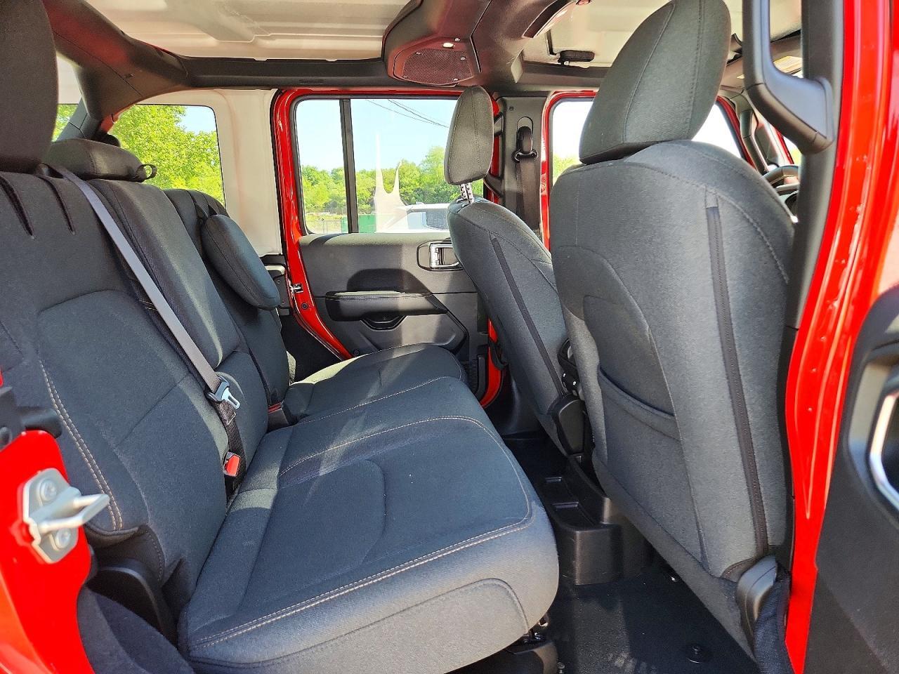 2024 JEEP WRANGLER — фото 11