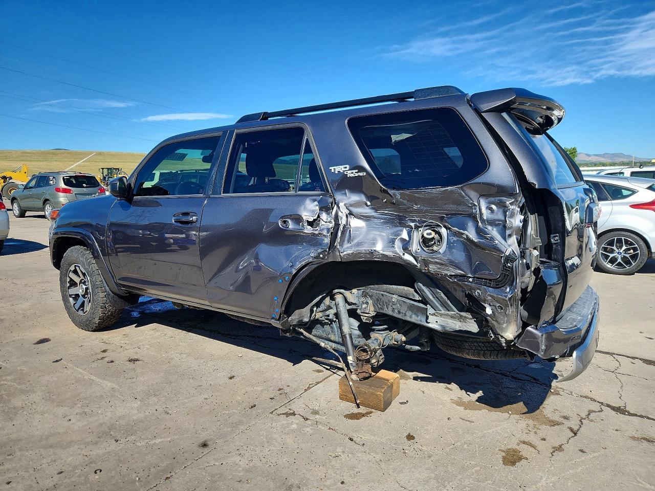 2019 TOYOTA 4RUNNER — фото 2