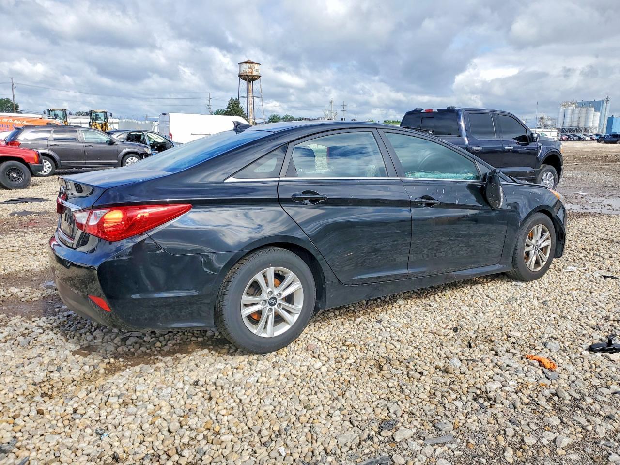 2014 HYUNDAI SONATA — фото 3