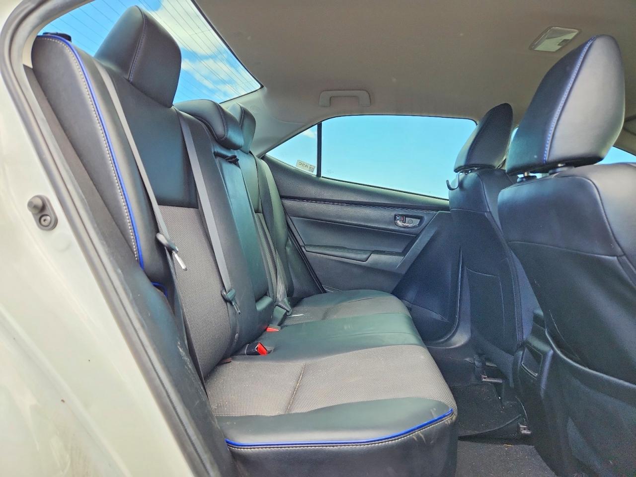 2019 TOYOTA COROLLA — фото 10