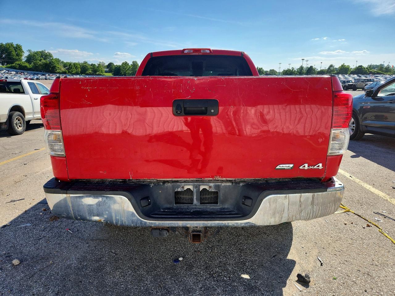 TOYOTA TUNDRA