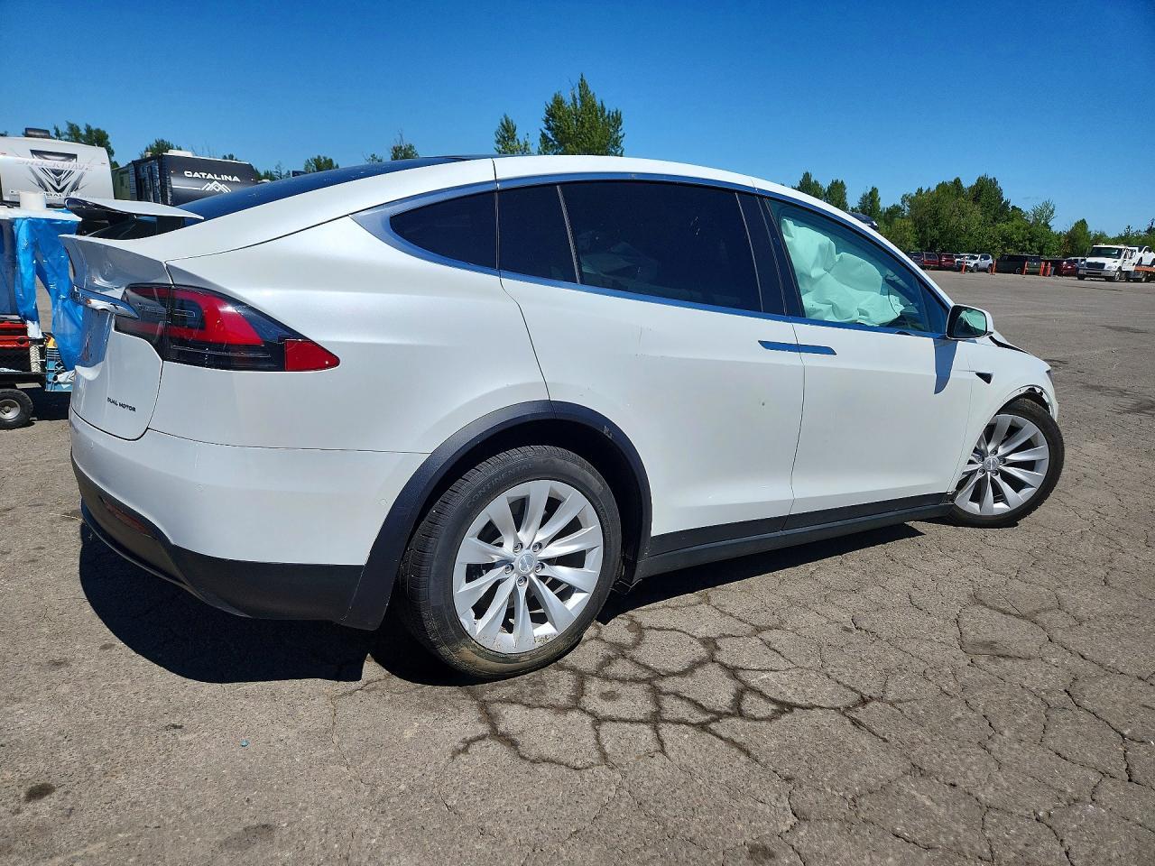 2020 TESLA MODEL X — фото 3