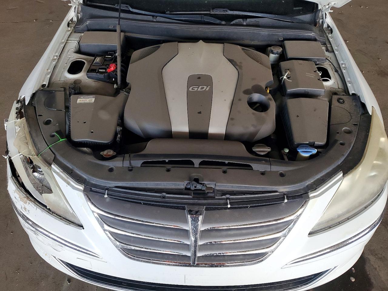2012 HYUNDAI GENESIS — фото 11