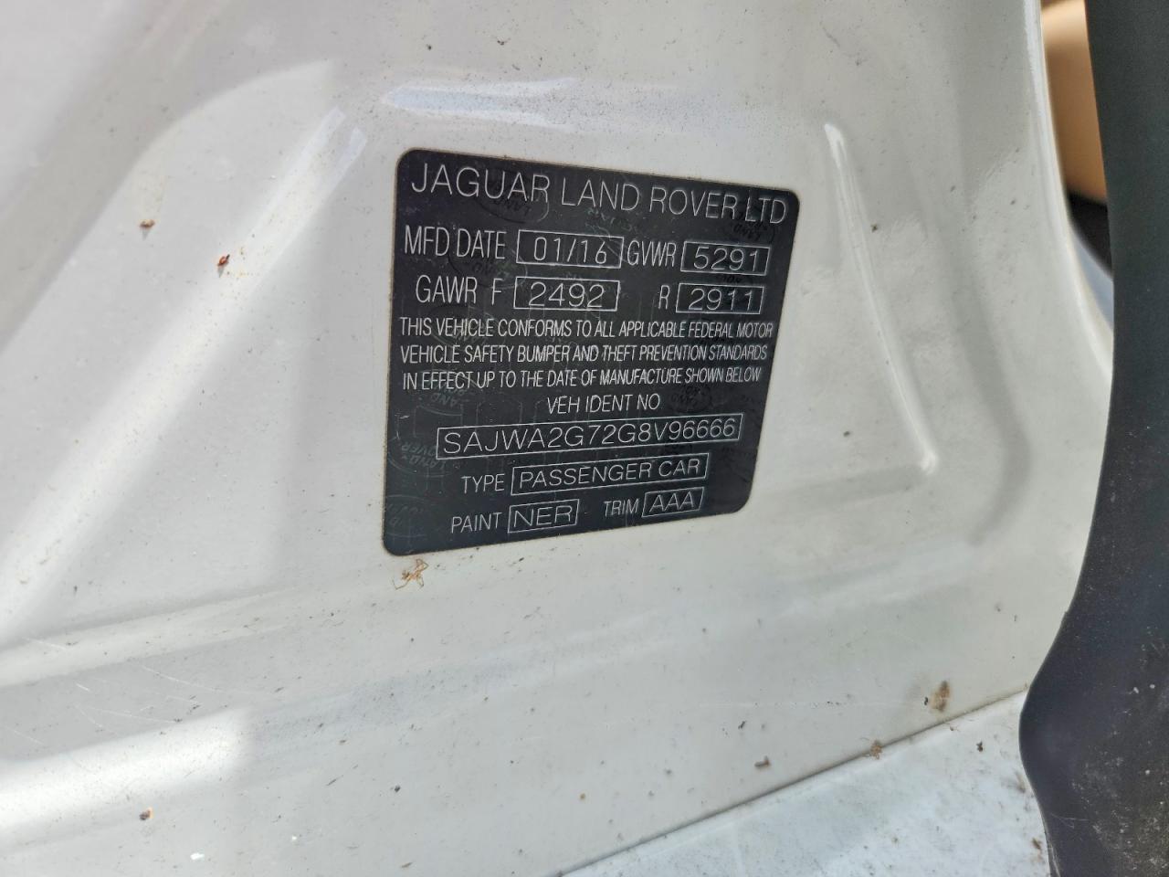 JAGUAR XJ