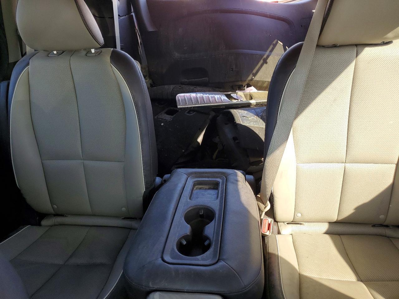 KIA SEDONA