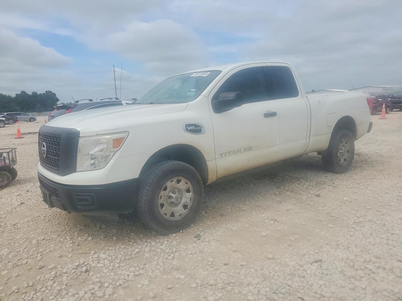 2018 NISSAN TITAN — фото 1