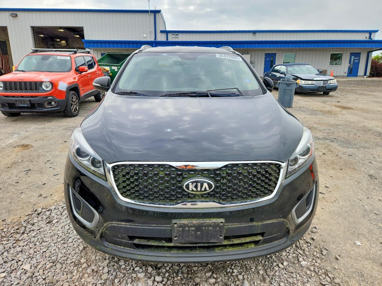 2016 KIA SORENTO — фото 5