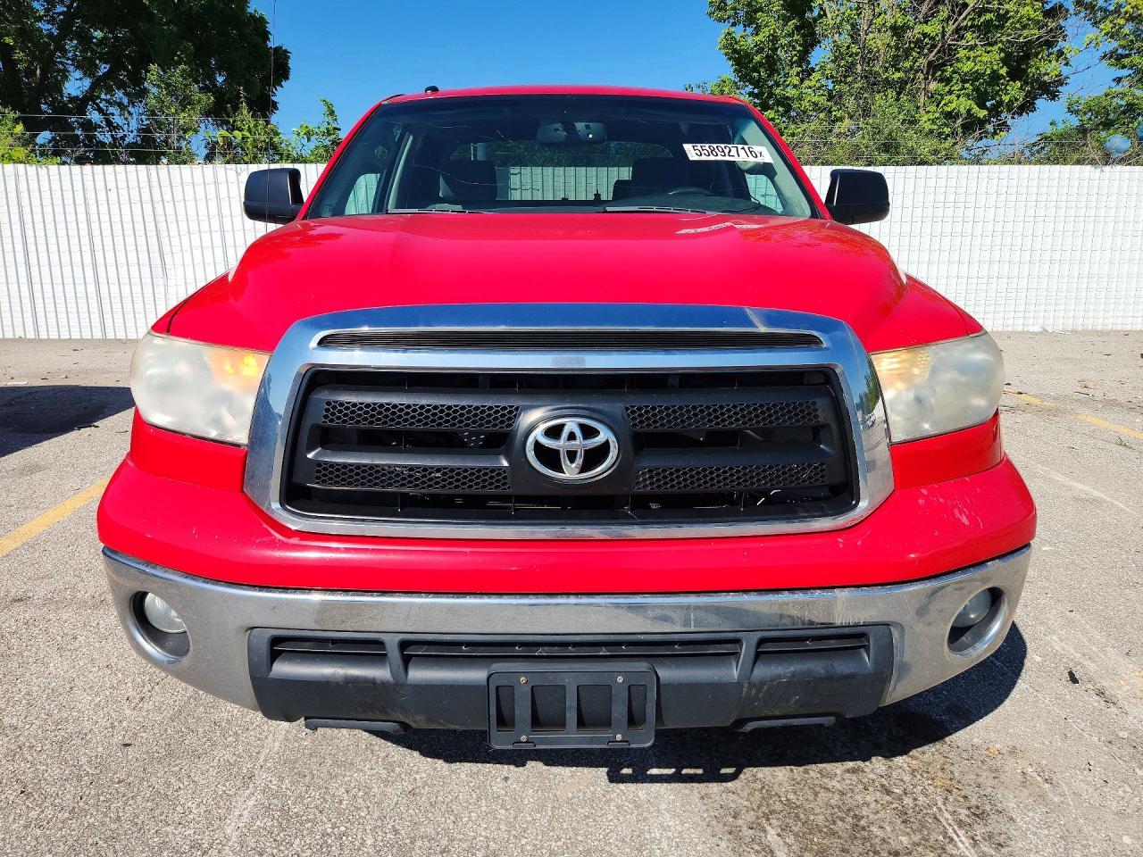 TOYOTA TUNDRA
