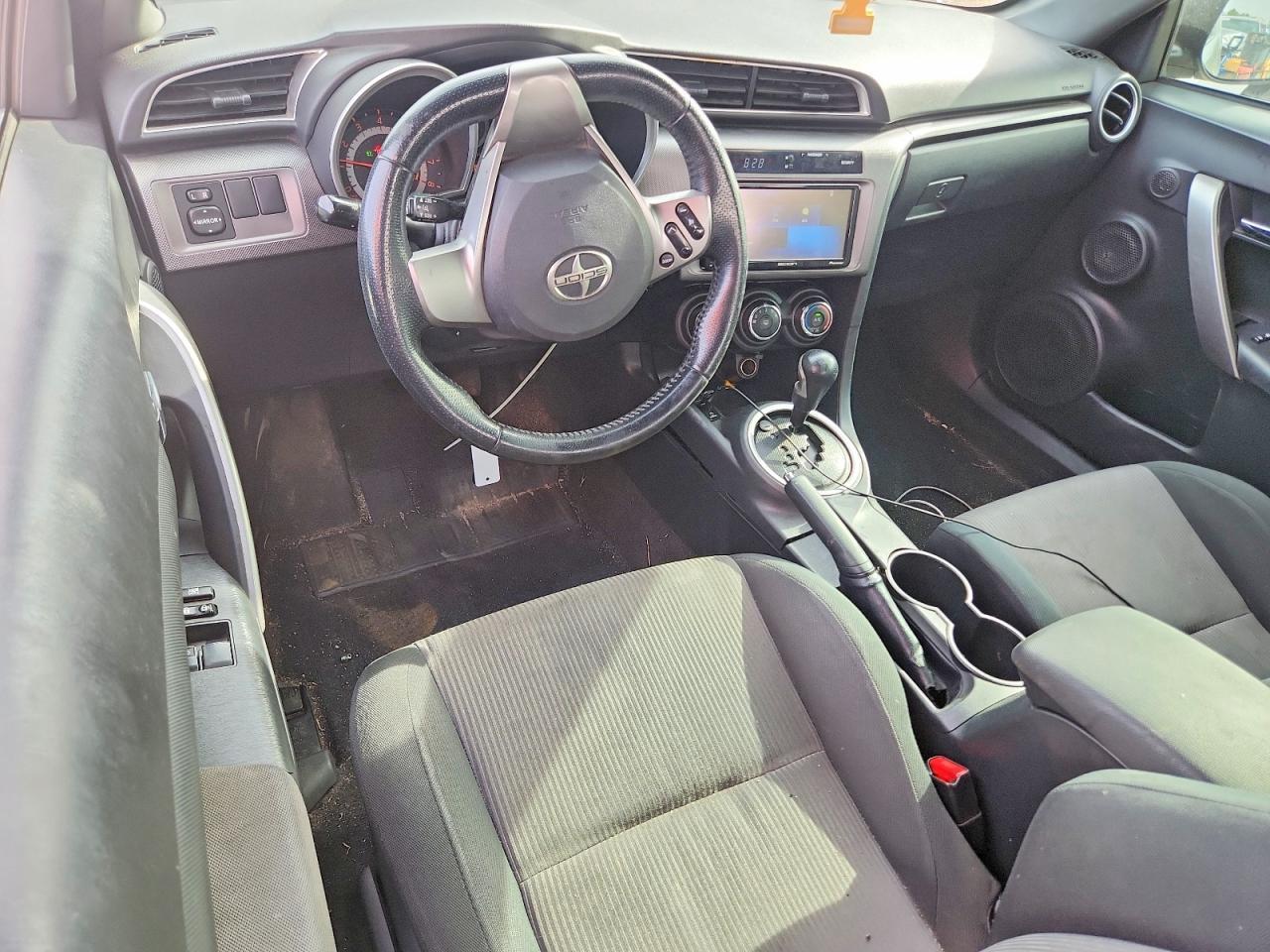 2016 SCION TC — фото 8