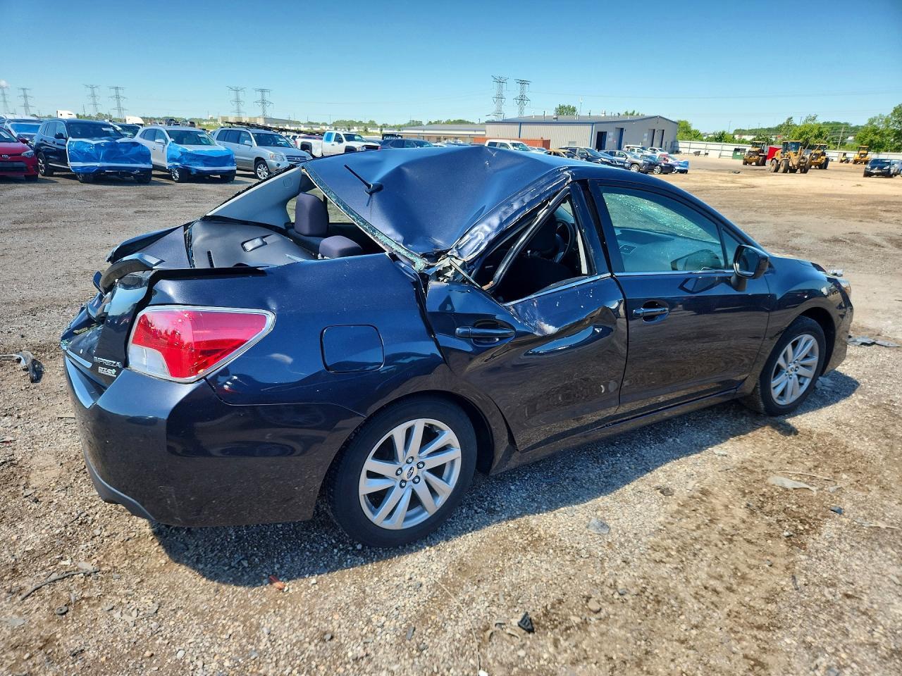 2016 SUBARU IMPREZA — фото 3