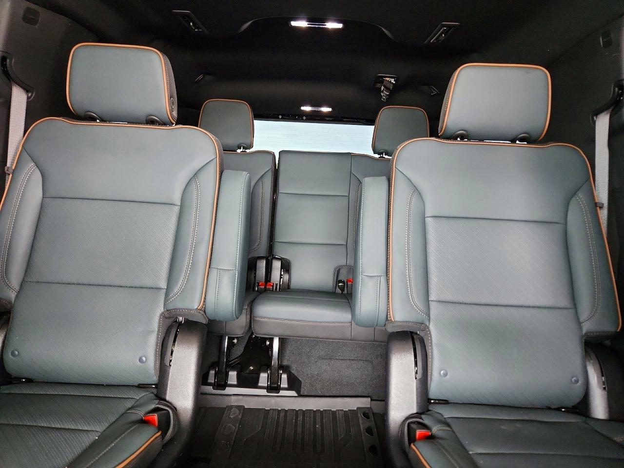 2026 GMC YUKON — фото 10