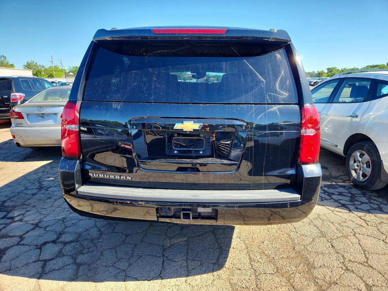 CHEVROLET SUBURBAN