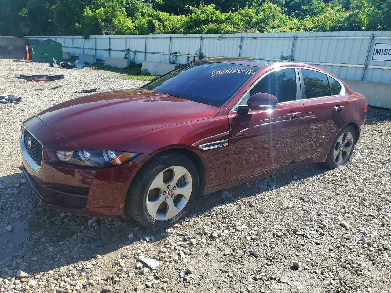 JAGUAR XE