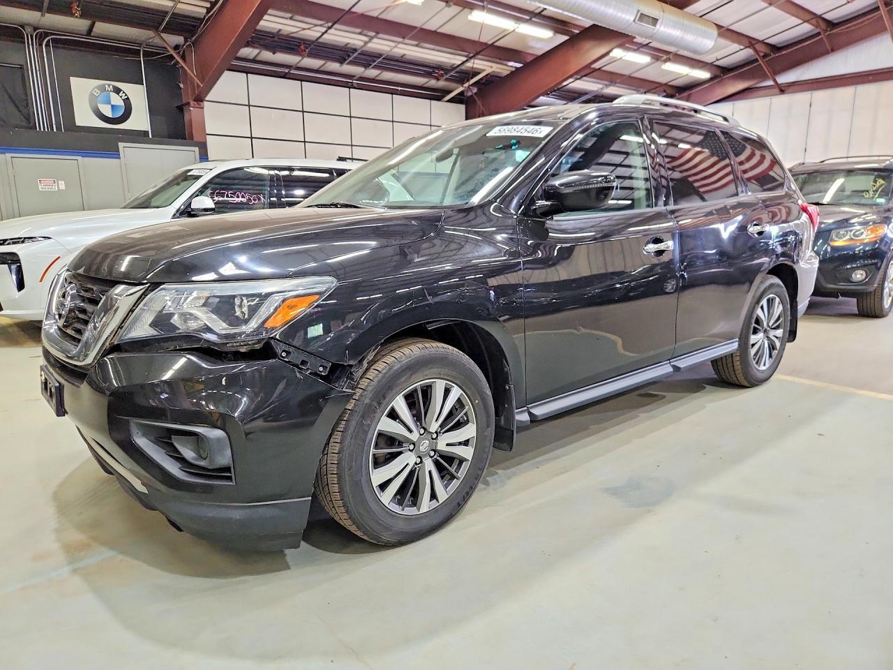 2017 NISSAN PATHFINDER — фото 1