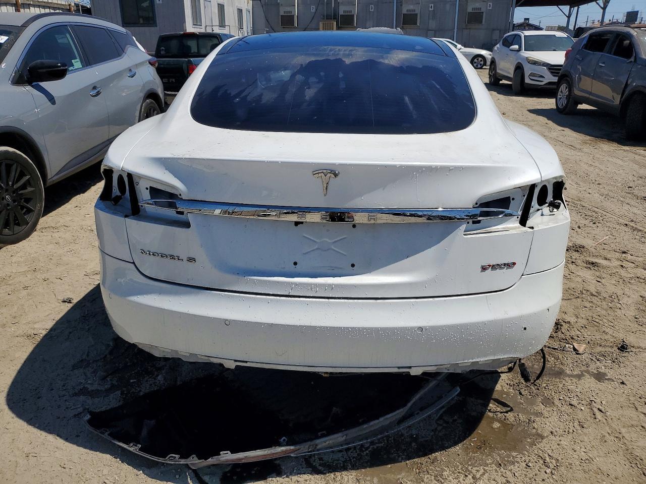 2016 TESLA MODEL S — фото 6