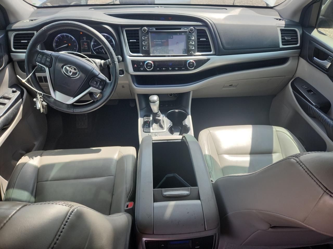 2015 TOYOTA HIGHLANDER — фото 8