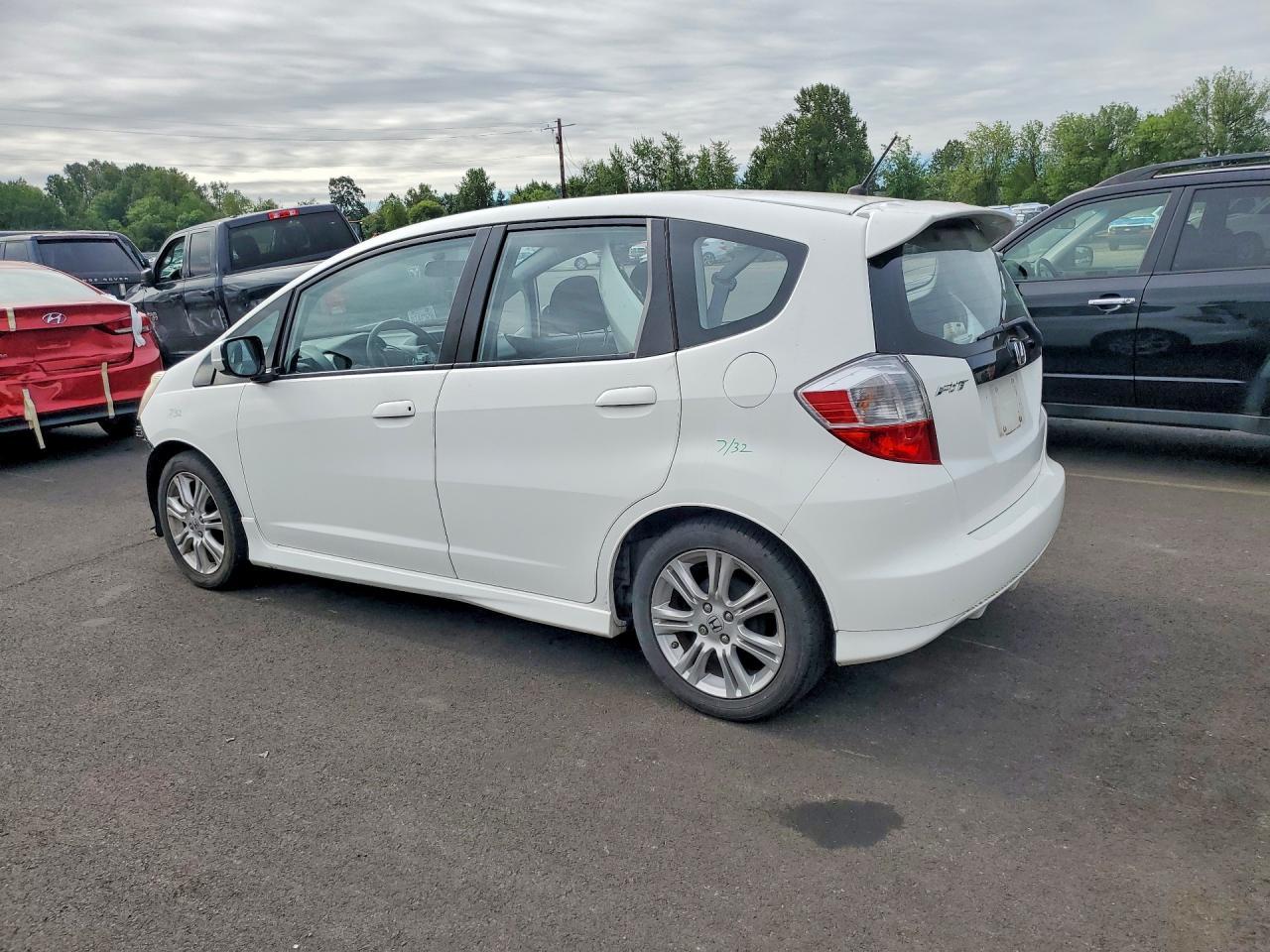 2010 HONDA FIT — фото 2