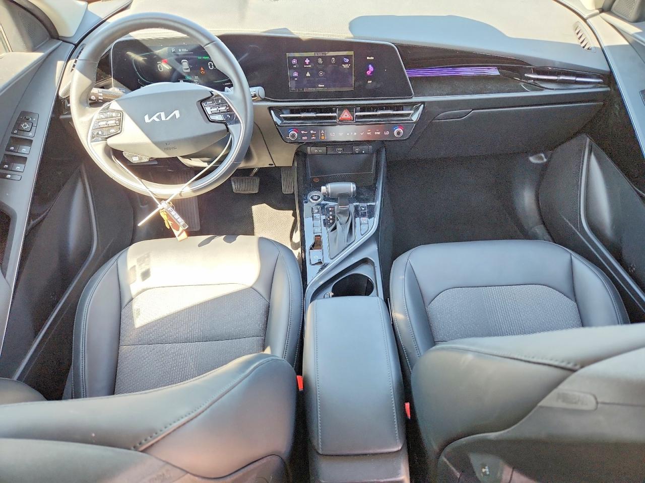 2023 KIA NIRO HYBRID — фото 8