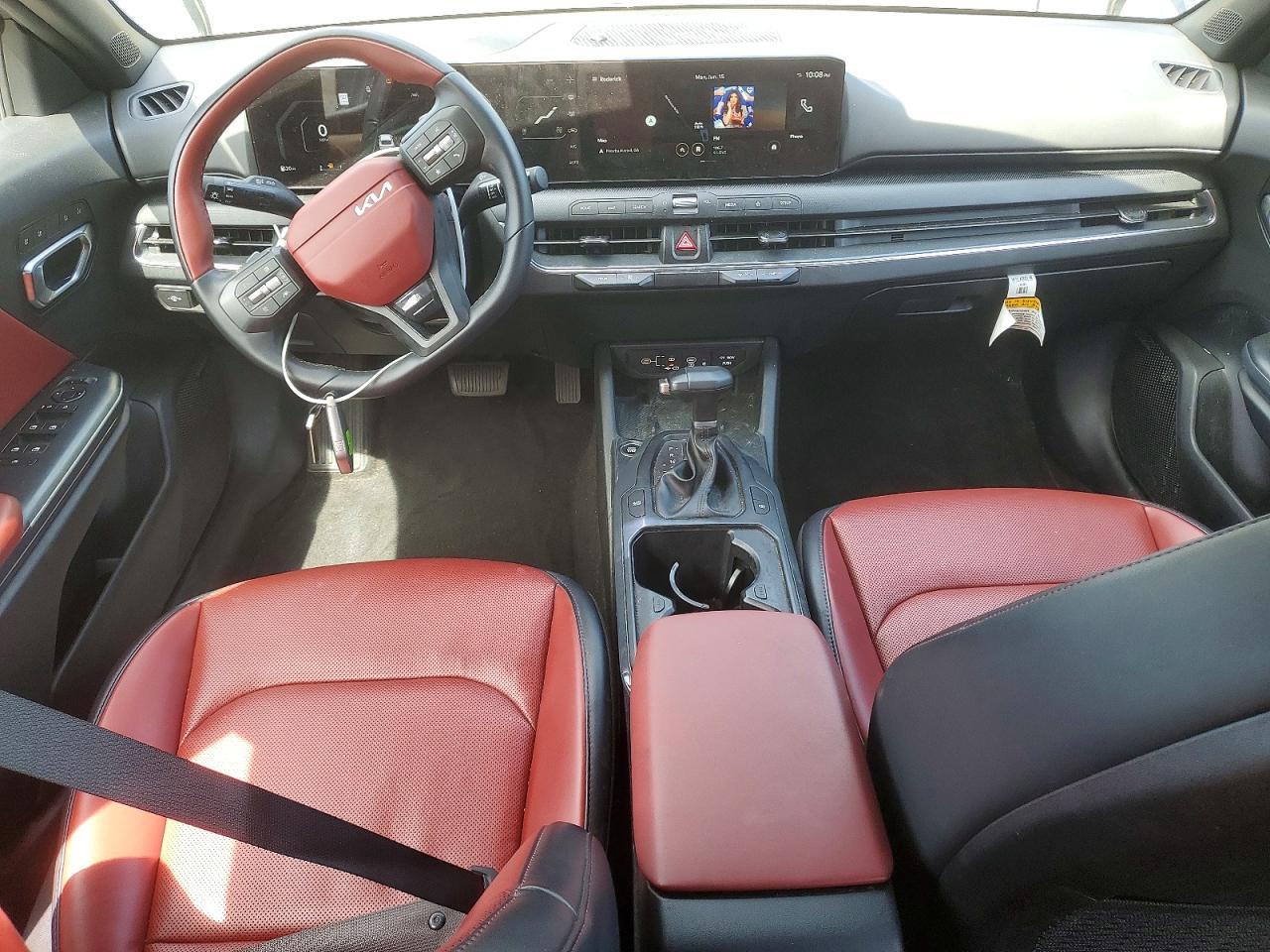 KIA K4